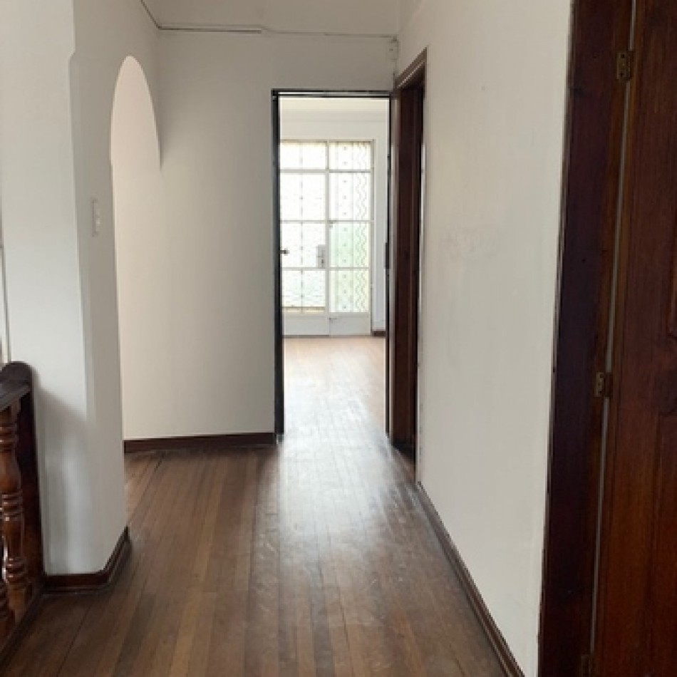 VENDO CASA ESQUINERA TEUSAQUILLO 320 M