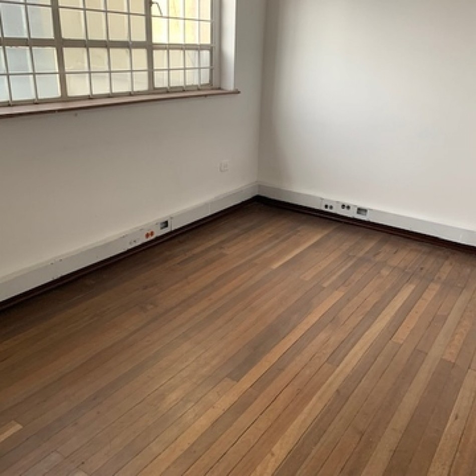 VENDO CASA ESQUINERA TEUSAQUILLO 320 M