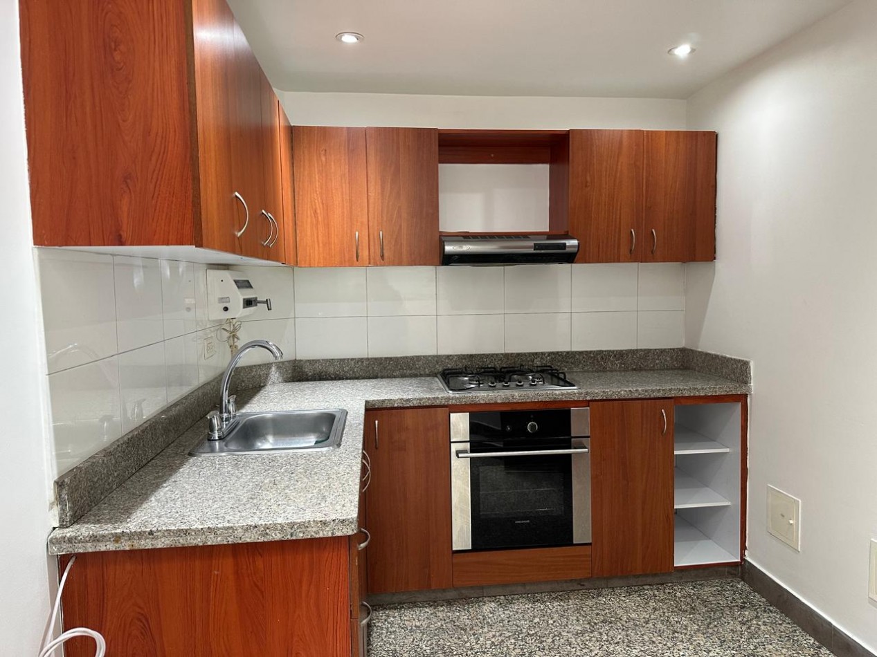 ARRIENDO CASA EN  BOSQUES DE LA ALAMEDA  II NORTE