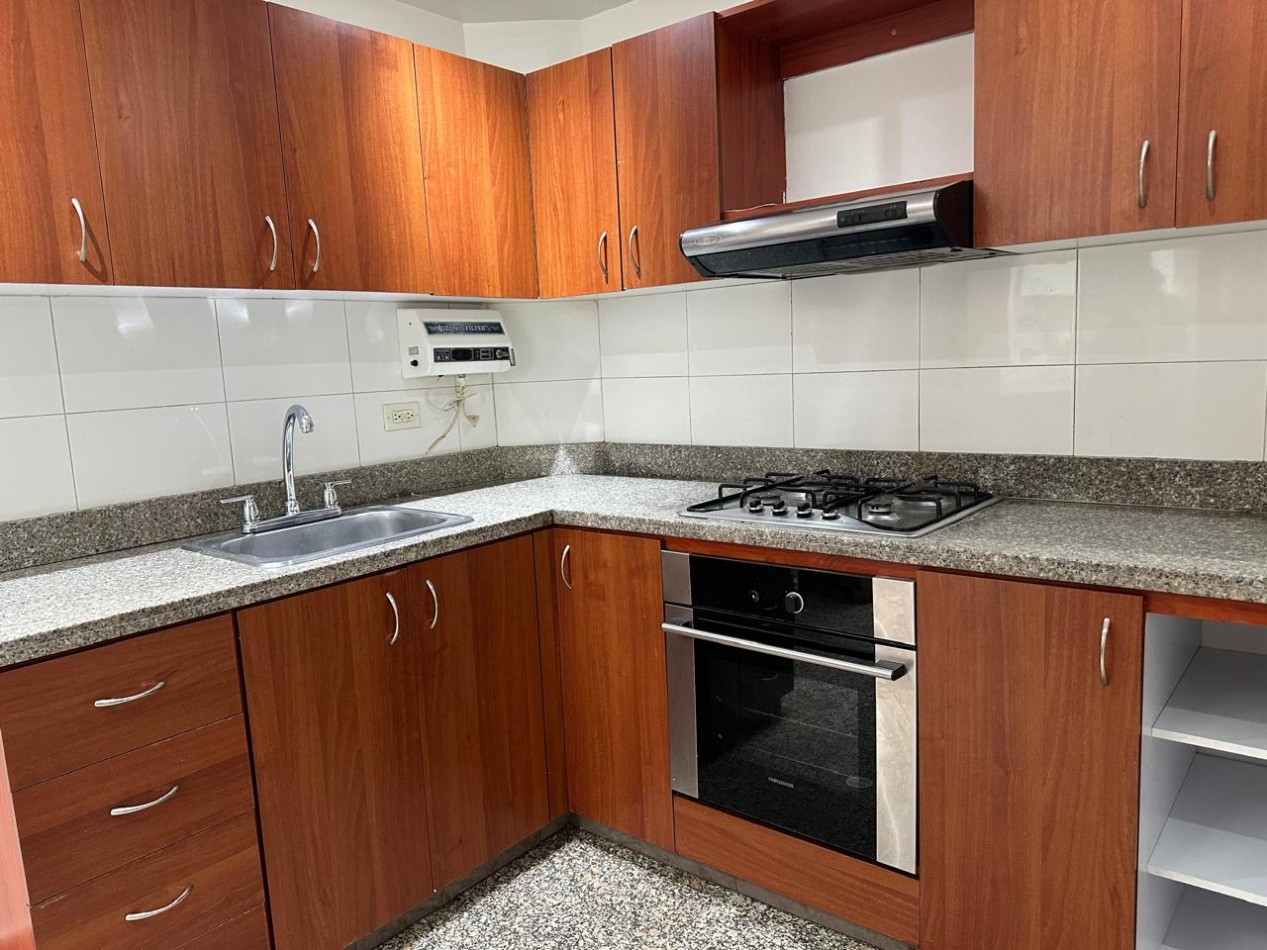 ARRIENDO CASA EN  BOSQUES DE LA ALAMEDA  II NORTE