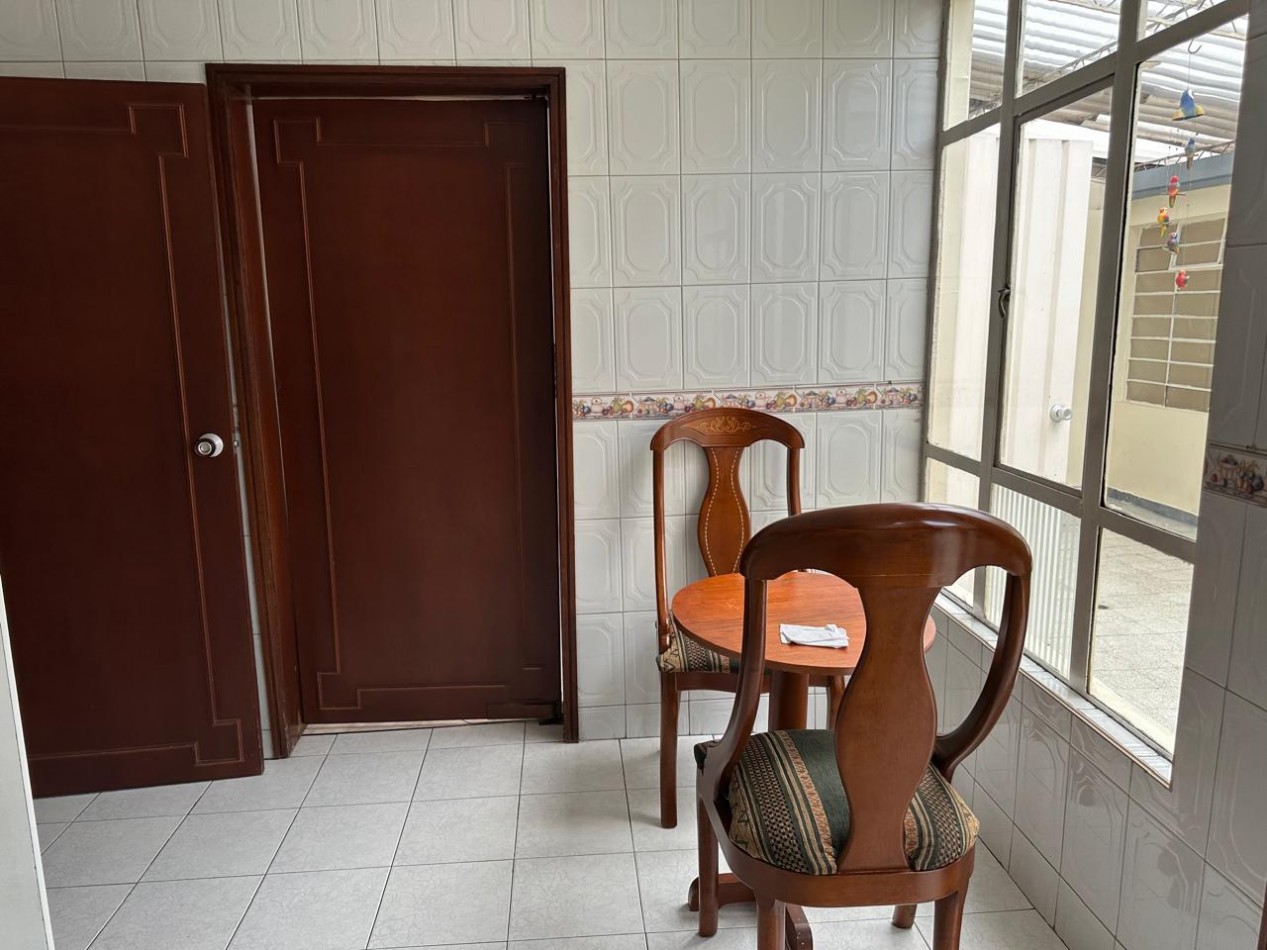 CASA EN VENTA GALERIAS 