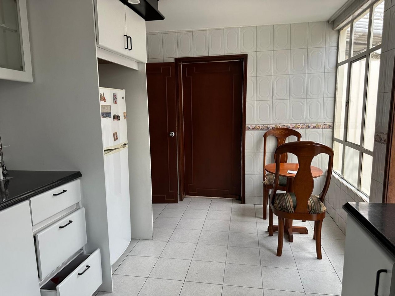 CASA EN VENTA GALERIAS 