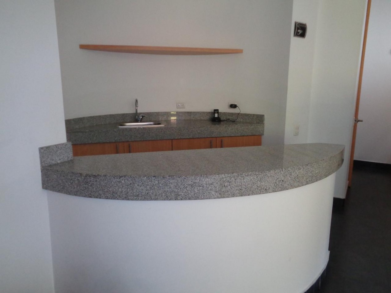 APARTAESTUDIO VENTA CHICO NAVARRA - BALCON