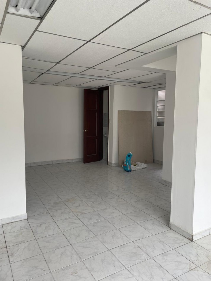 VENDO / ARRIENDO CASA ESQUINERA TEUSAQUILLO 320 M