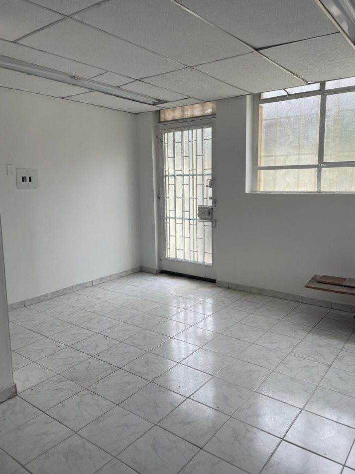 VENDO / ARRIENDO CASA ESQUINERA TEUSAQUILLO 320 M