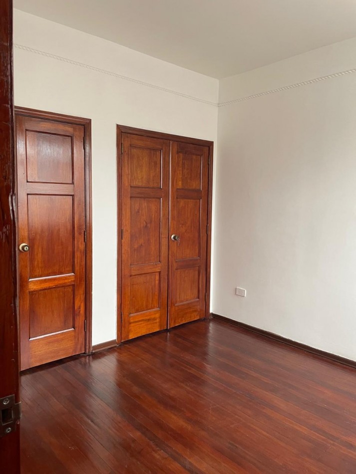 VENDO / ARRIENDO CASA ESQUINERA TEUSAQUILLO 320 M