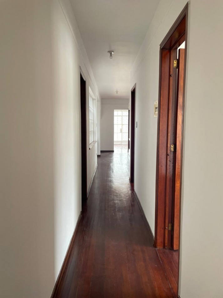 VENDO / ARRIENDO CASA ESQUINERA TEUSAQUILLO 320 M